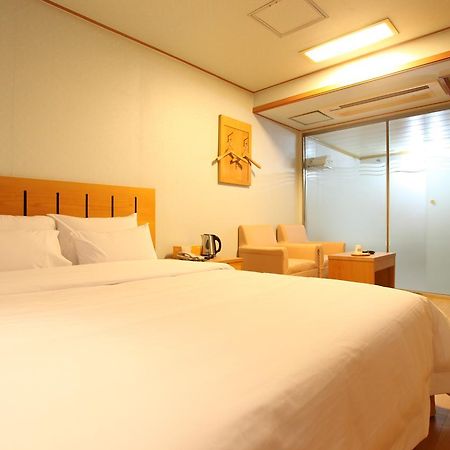 Prince Hotel Seul Dış mekan fotoğraf