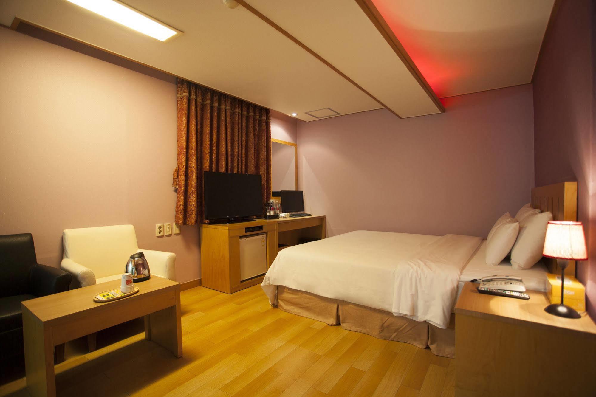 Prince Hotel Seul Dış mekan fotoğraf